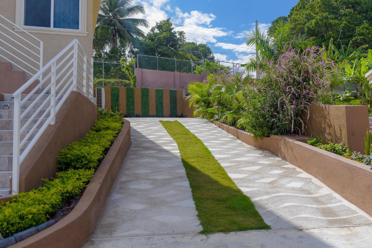 Tropical Luxury Dreams Villa Ocho Rios Exterior photo